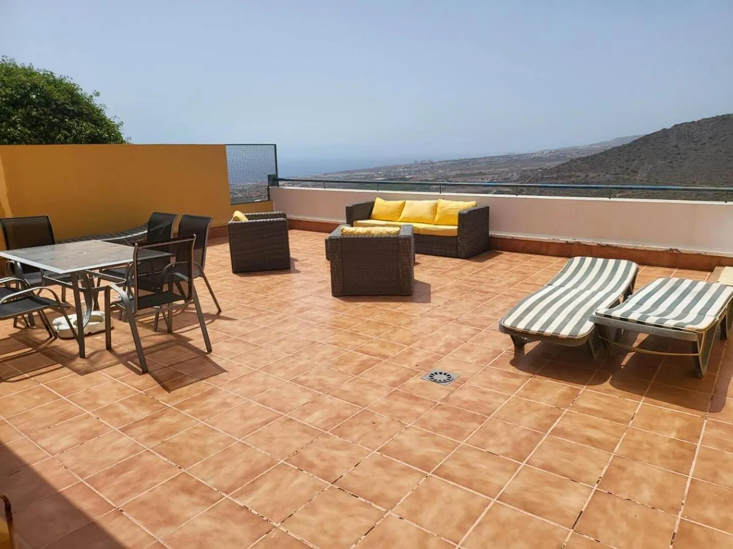 Roque Del Conde 5 - Two Bed Daire Costa Adeje